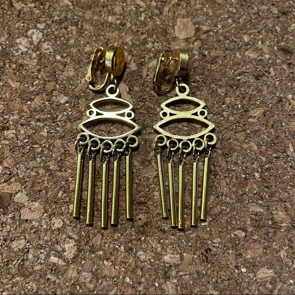 VINTAGE Mid Century Goldtone Dangle Post Earrings